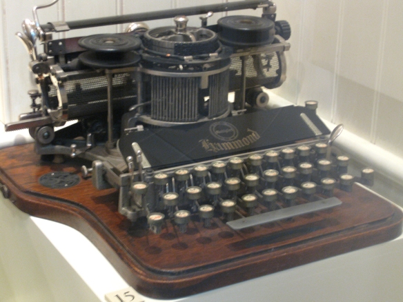 Hammond typewriter at the Skirball Center, Los Angeles, Ca
